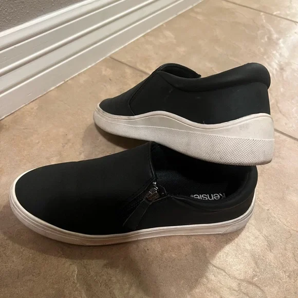 Kensie Black Slip-On Sneakers - Picture 6 of 7